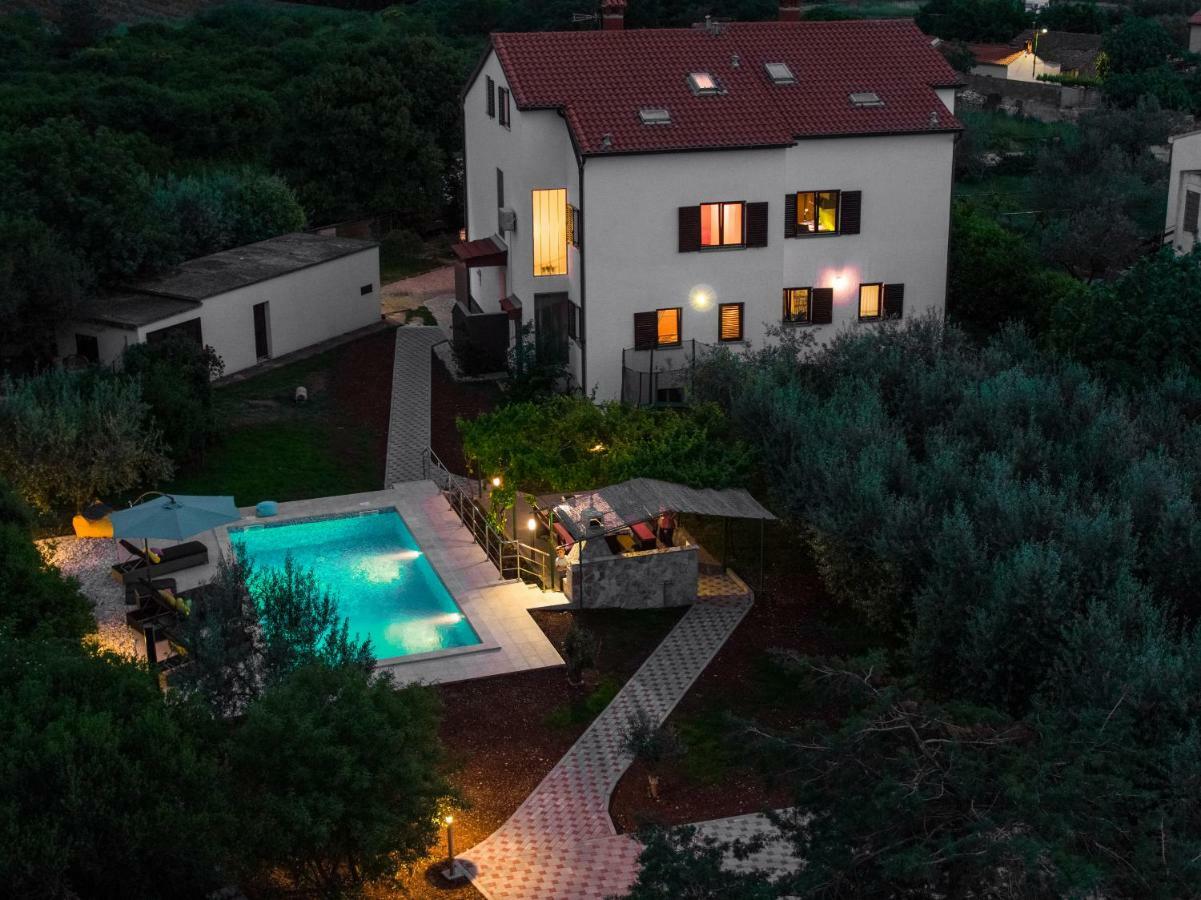 Holiday Home Mara Fondole Εξωτερικό φωτογραφία