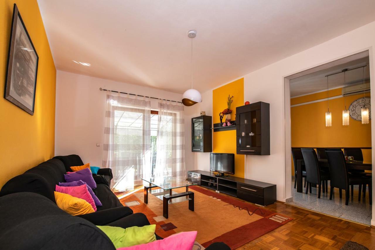 Holiday Home Mara Fondole Εξωτερικό φωτογραφία